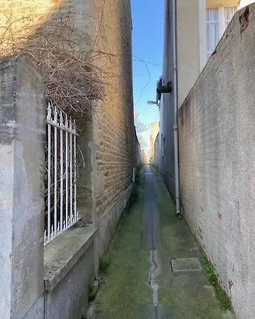 L Hippocampe Petite Maison Cosie Avec Cour Interieure A 200 Metres De La Normandie Ferienhaus Saint-Aubin-Sur-Mer (Calvados)